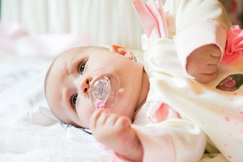 Botez biserica, Emilia 16 Foto fata botez