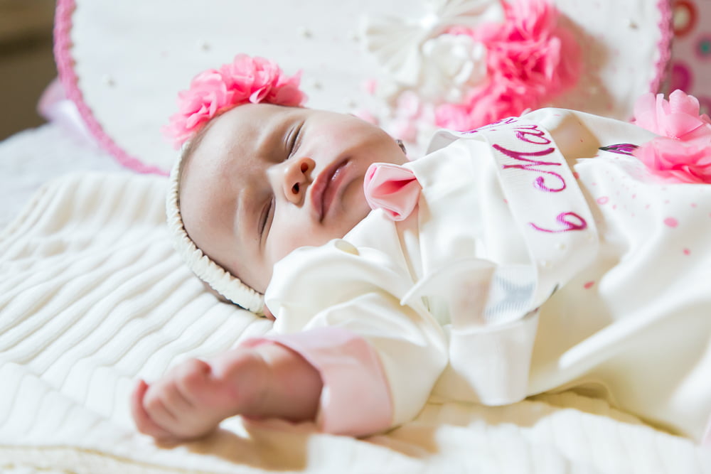 Botez biserica, Emilia 18 Trusou botez fata