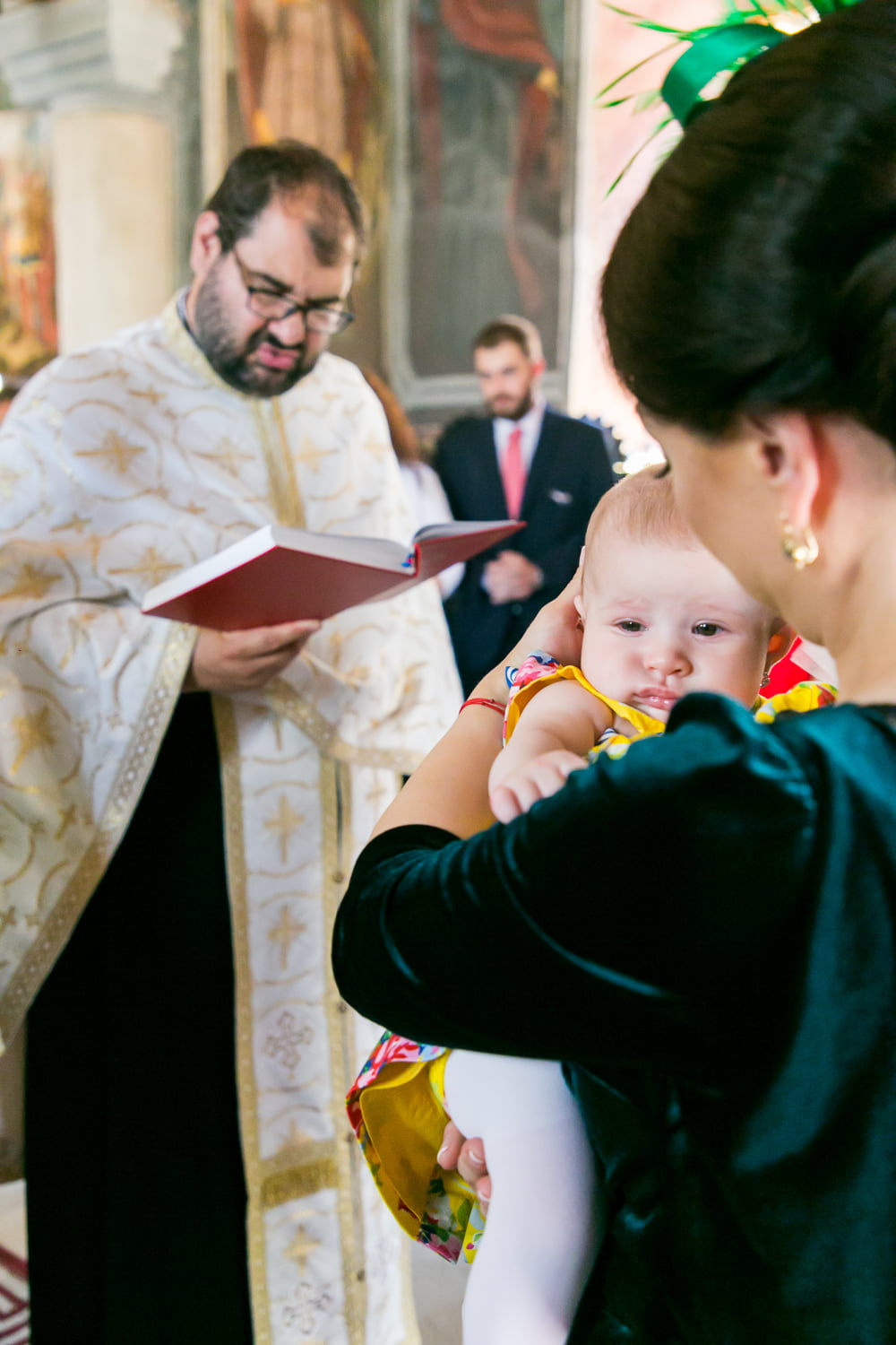 Botez biserica, Emilia 10 Slujba la botez