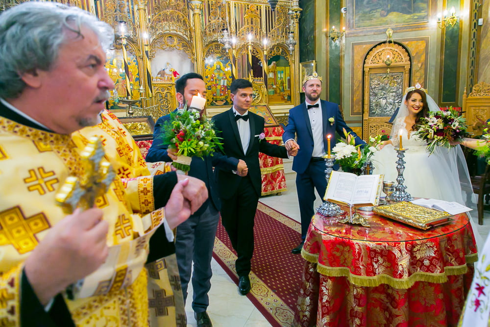 Poze biserica la nunta Alexandra si Alexandru 24 Hora mirilor