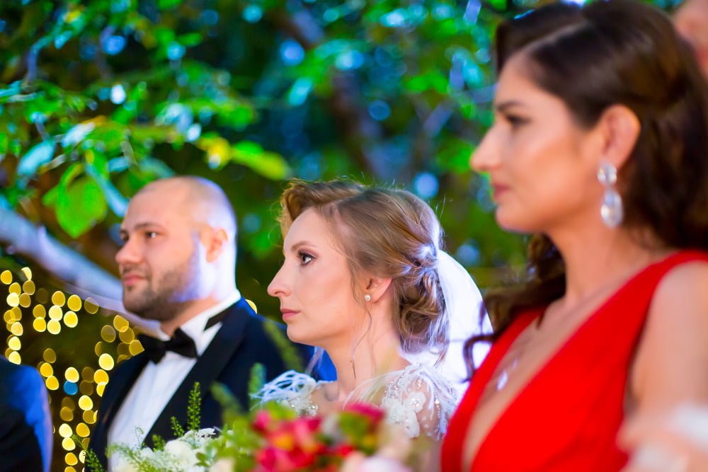 andreea adrian religioasa 16