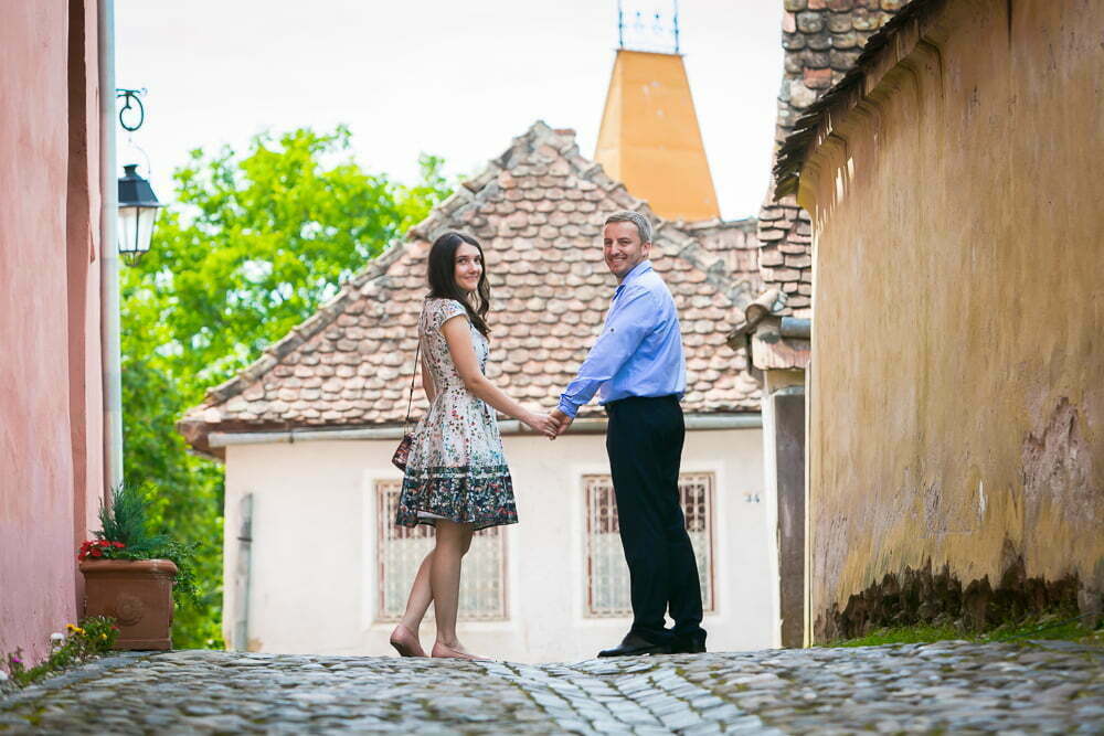 Logodna Ioana si Florin la Sighisoara 7 Imagini cuplu inainte de nunta