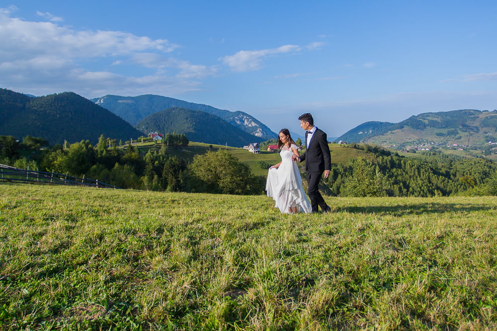 Poze dupa nunta Raluca si Catalin 25 Trash the dress la munte