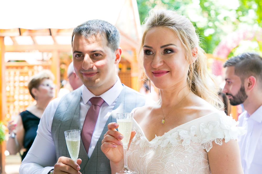 Poze cununie Katia si Radu 30 Pahare miri