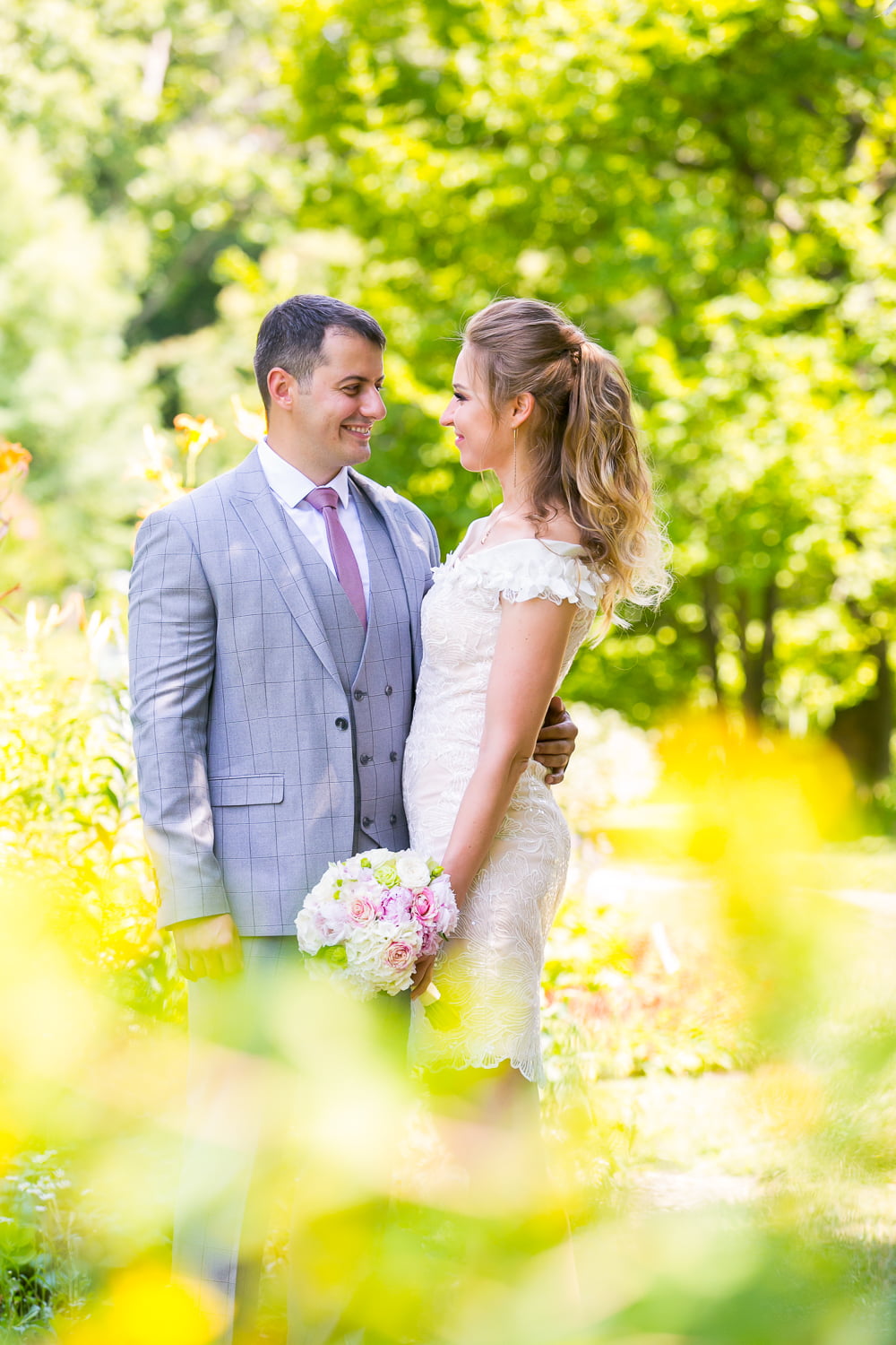 Poze cununie Katia si Radu 33 Poze in parc stare civila